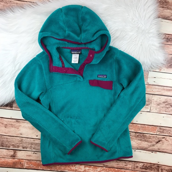Patagonia Sweaters - Patagonia fleece hooded pullover